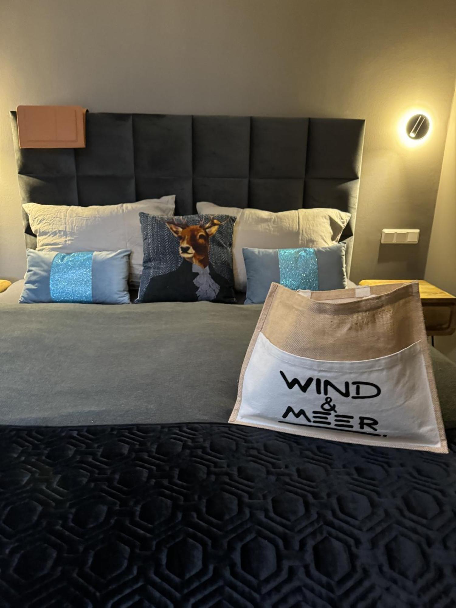 Wind Und 3*